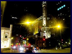 Chicago by night - Magnificent Mile 07 - Old Water Tower